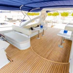 capri 100 yacht rental dubai 5