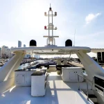 caprice 100 yacht rental dubai (13)