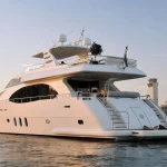 helios 95 yacht rental dubai (11)