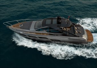 pershing 5x grey yacht rental dubai (6)
