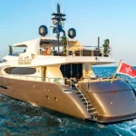 tanya 120 yacht rental dubai (8)